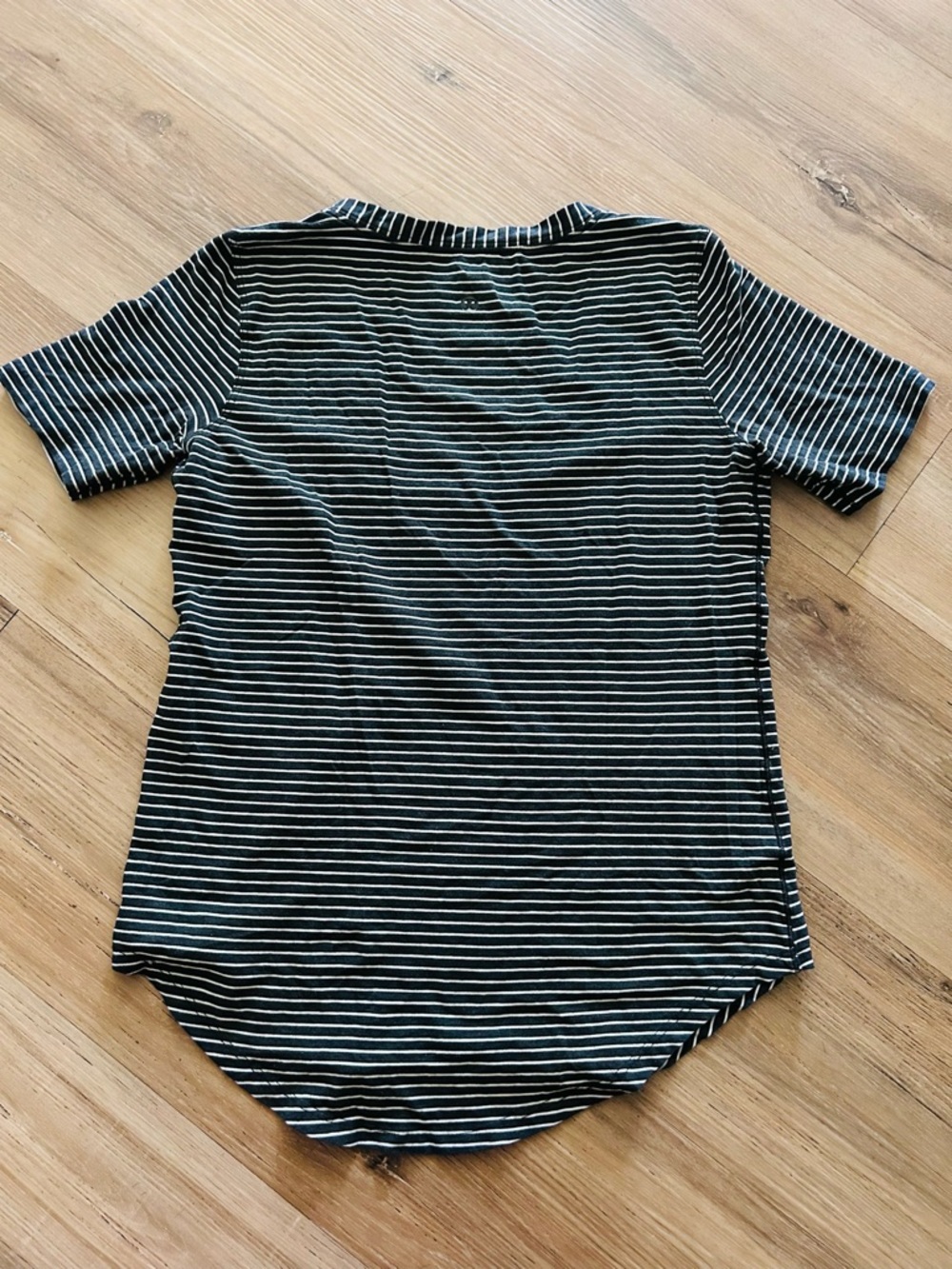 lululemon athletica Black & White Striped V-Neck Tee - Picture 2 of 3
